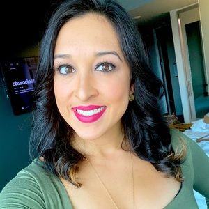 Meet your Posher, Kimberly